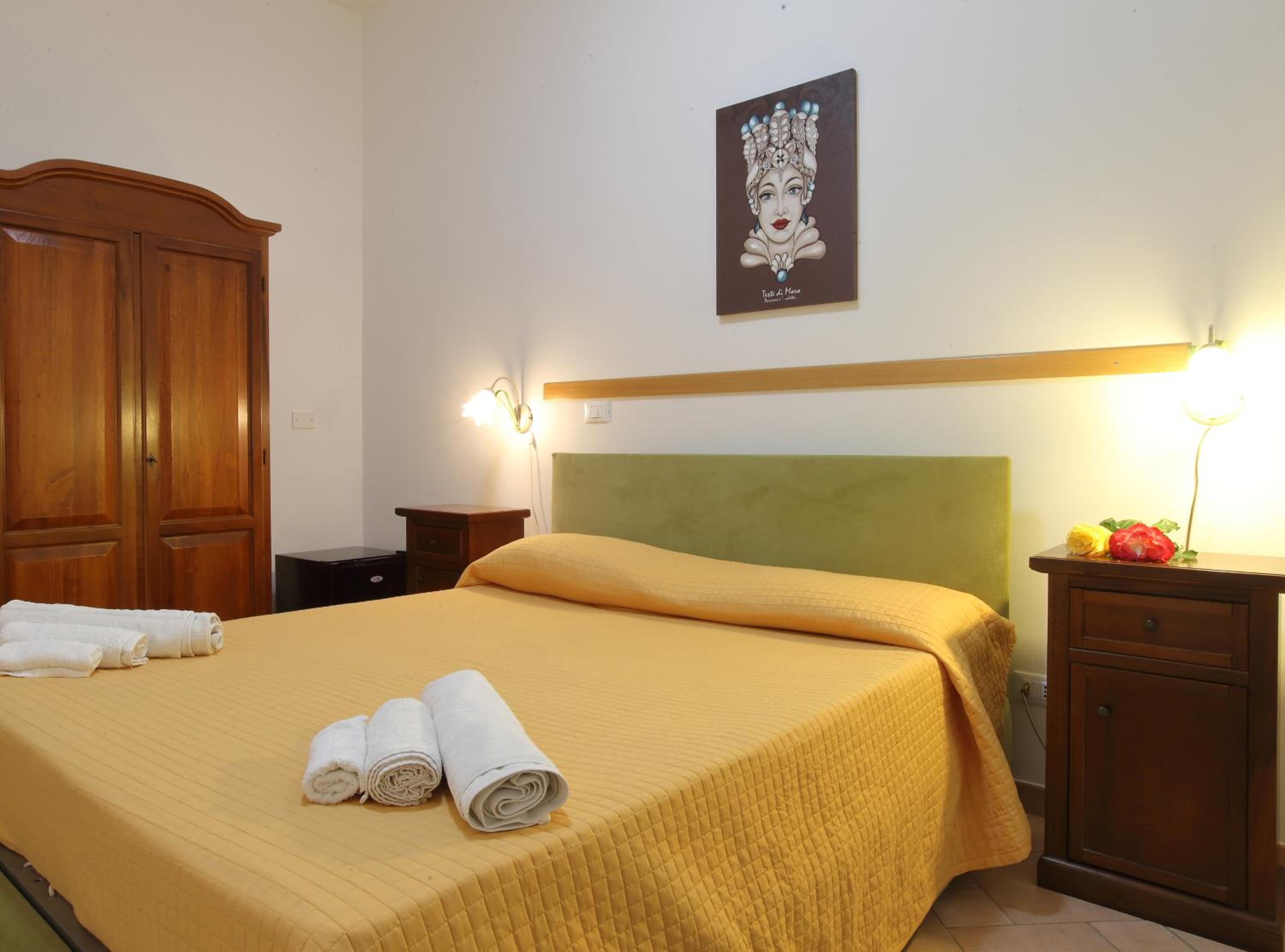 Double Room with Pool View photo 2