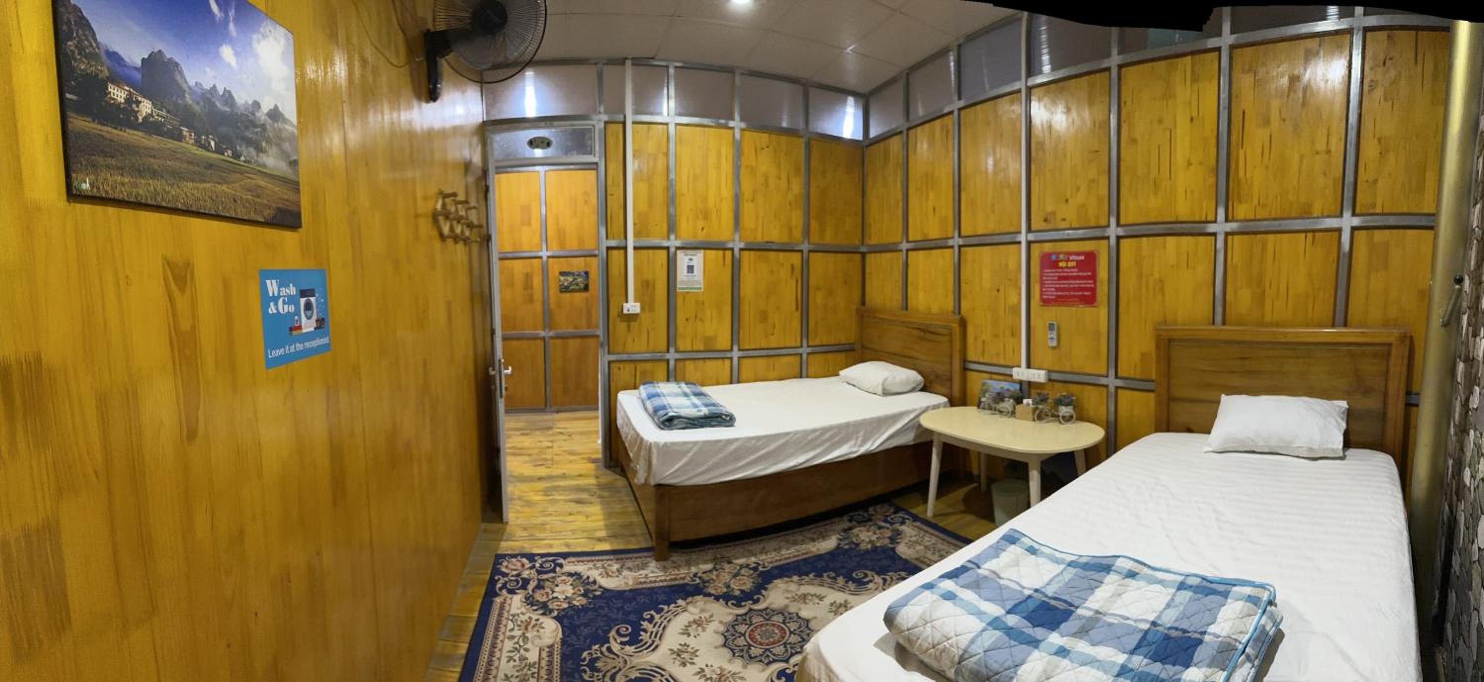 Economy Twin Room photo 2