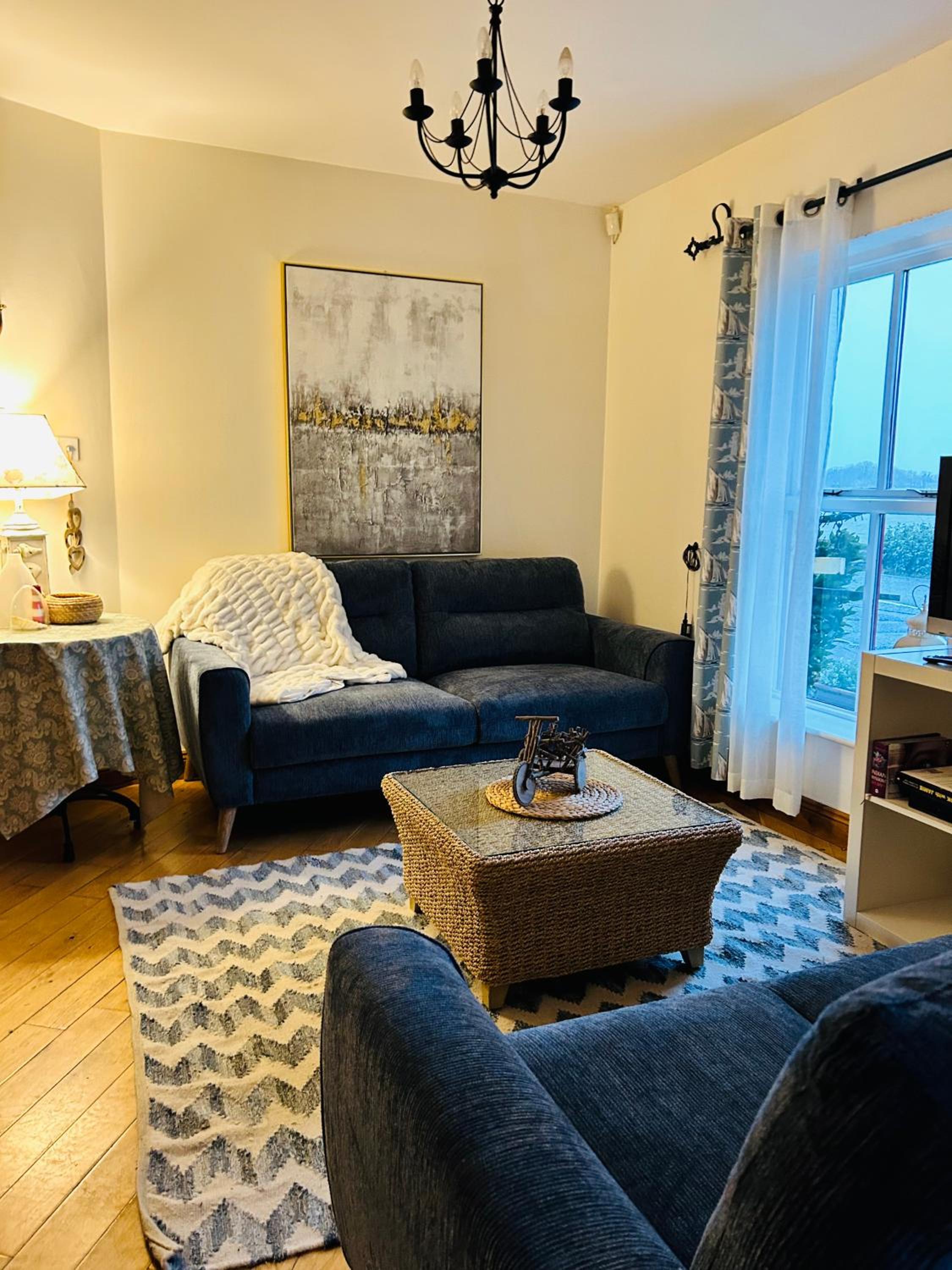 Four-Bedroom House photo 1