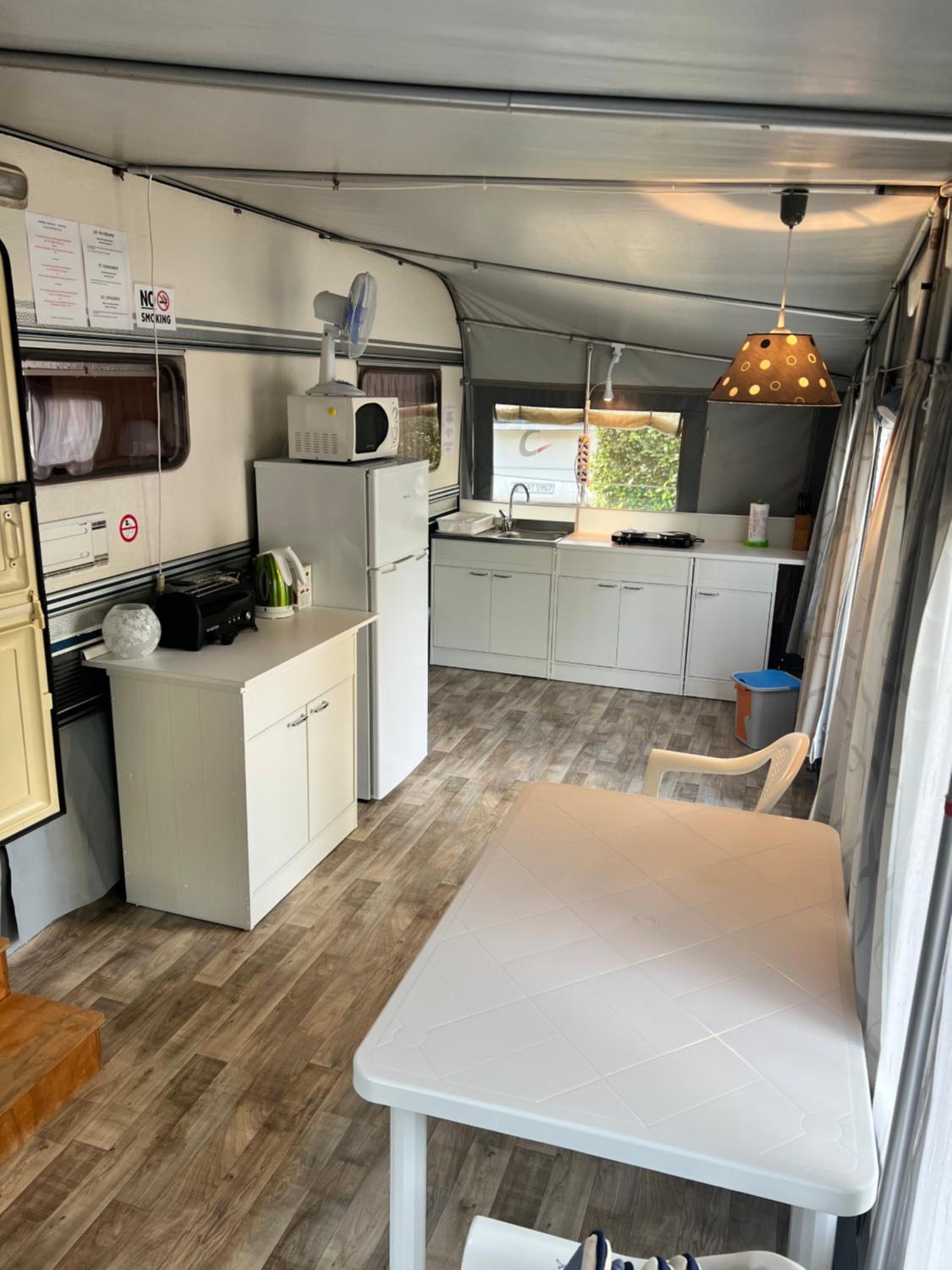 Caravan photo 1