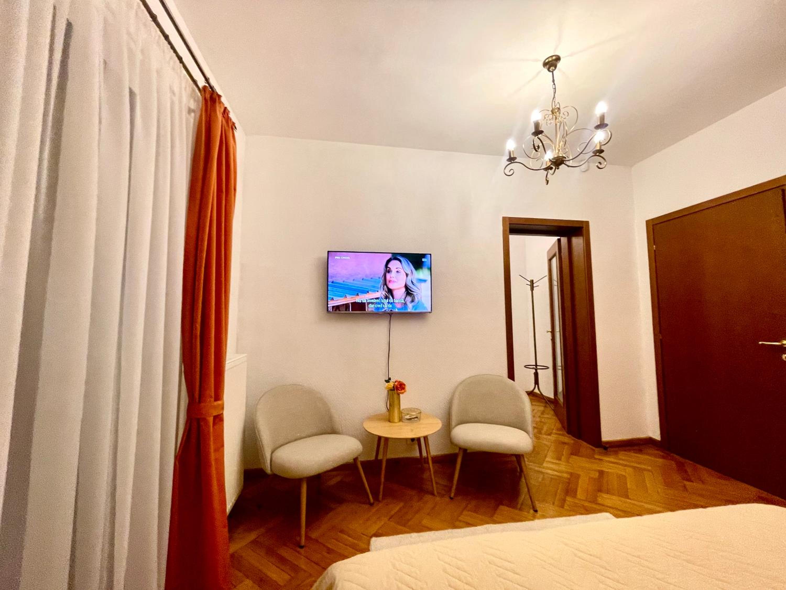 Suite with Garden View