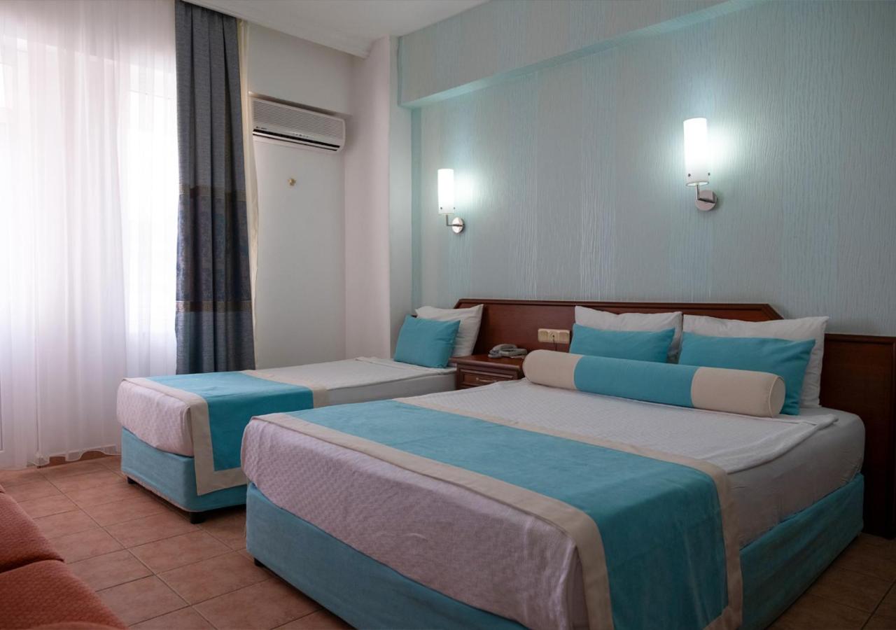 Standard Room photo 2