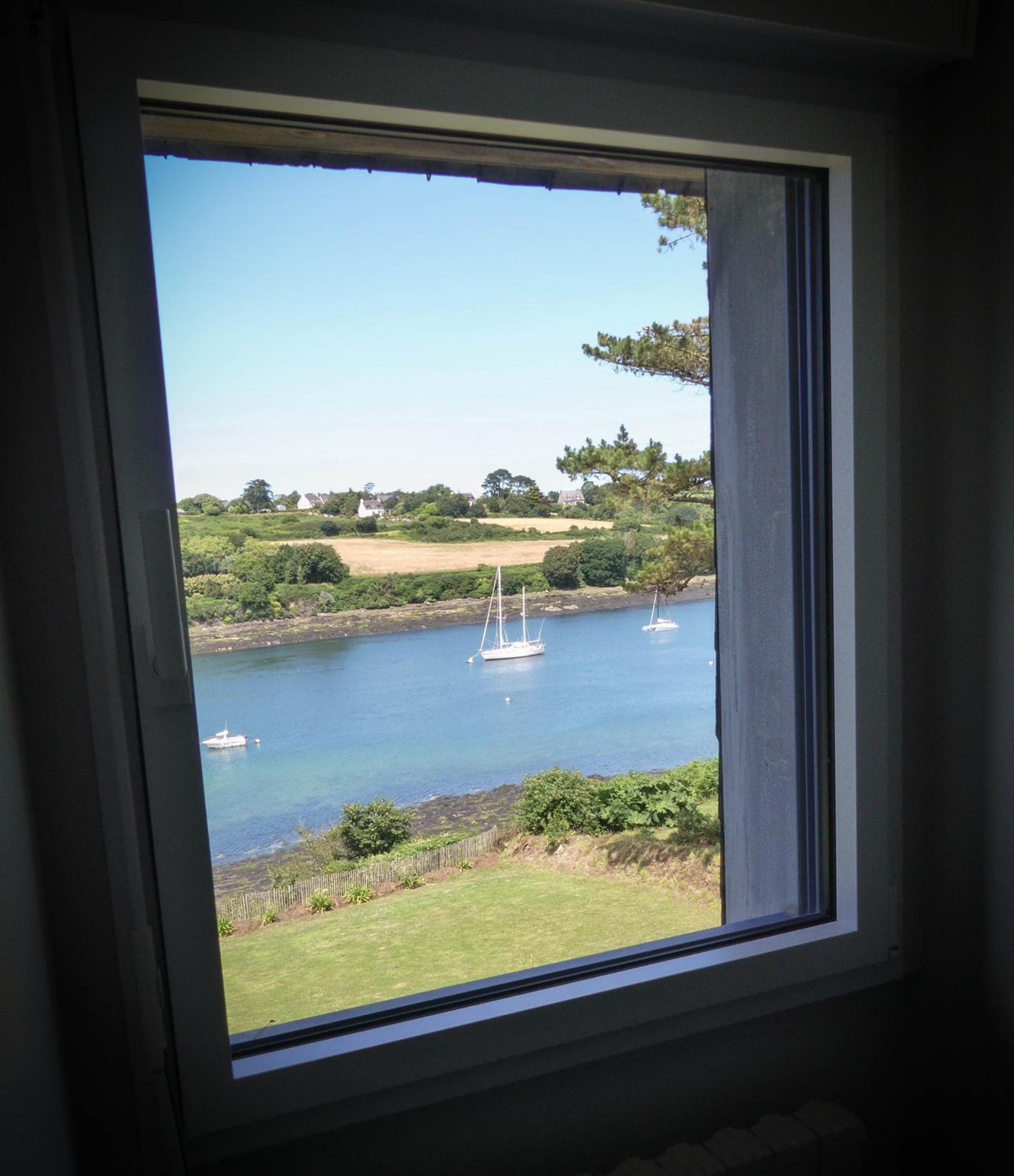 Double Room with Private External Bathroom