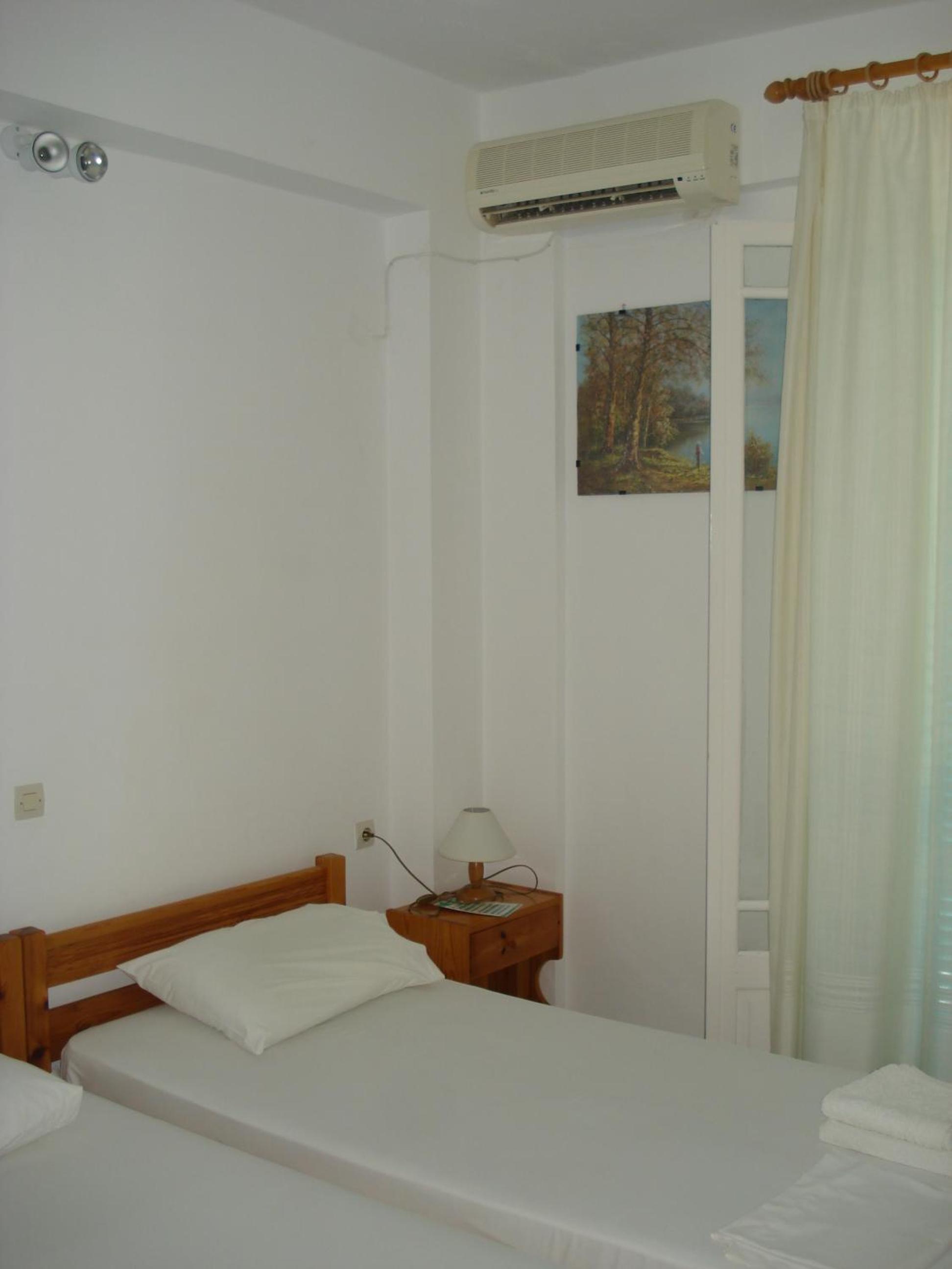 Twin Room with Sea View photo 1