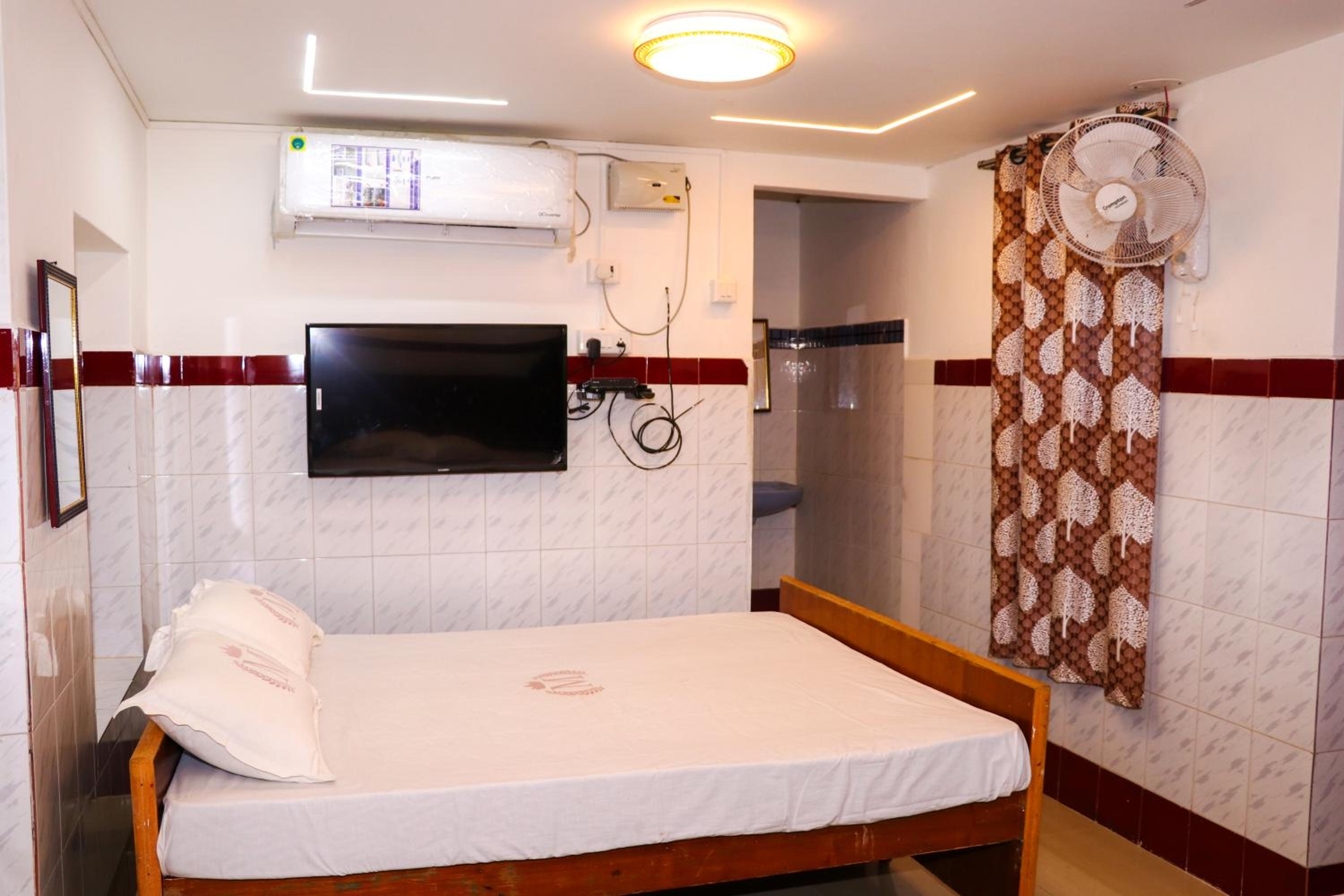 Standard Double Room with Fan