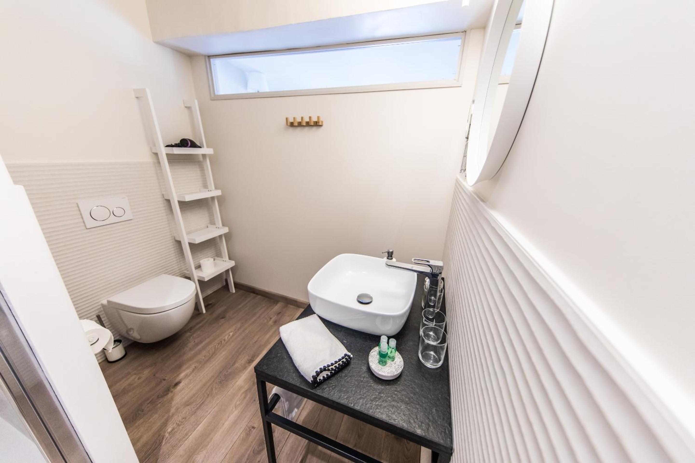 Triple Room with Shower photo 2
