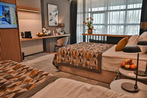 Deluxe Double or Twin Room with Sea View - Photo 6