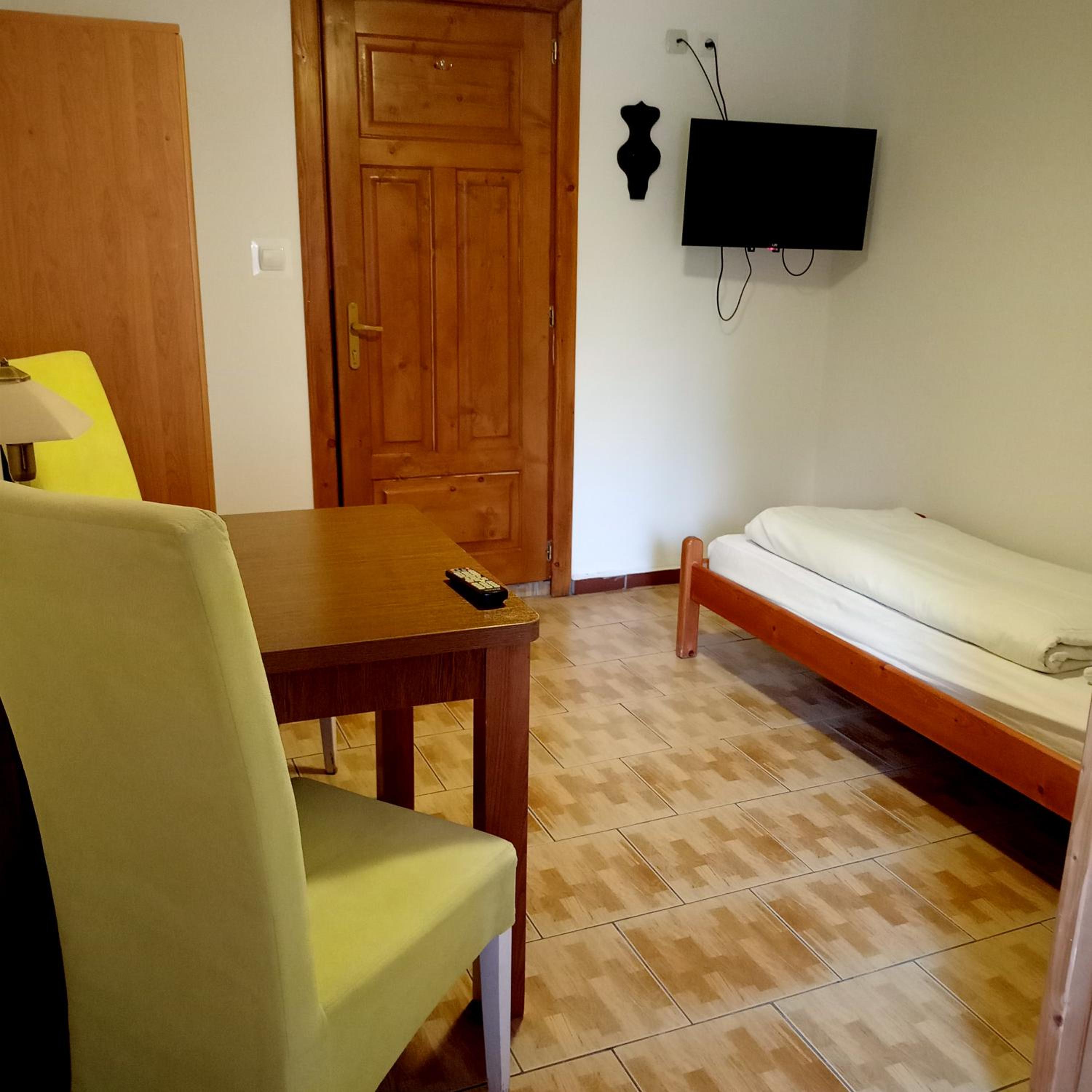 Small Single Room
