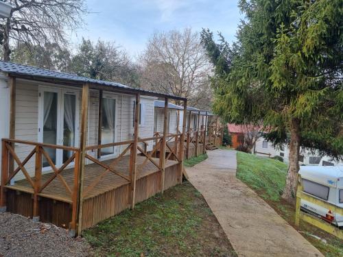 Mobile Home photo 3