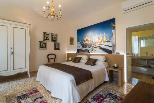 Superior Double or Twin Room photo 2