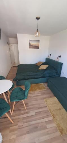 Deluxe Triple Room - Photo 6