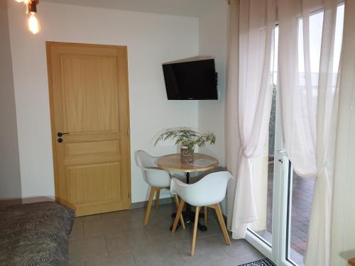 Double Room - Disability Access - Photo 5