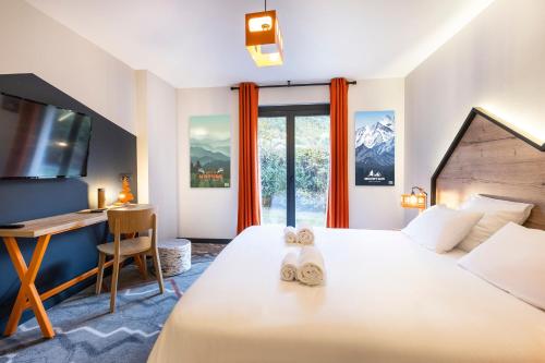 Deluxe Double or Twin Room with Garden View photo 2