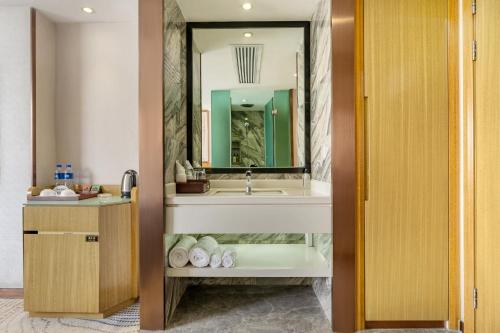 Superior King Room photo 2