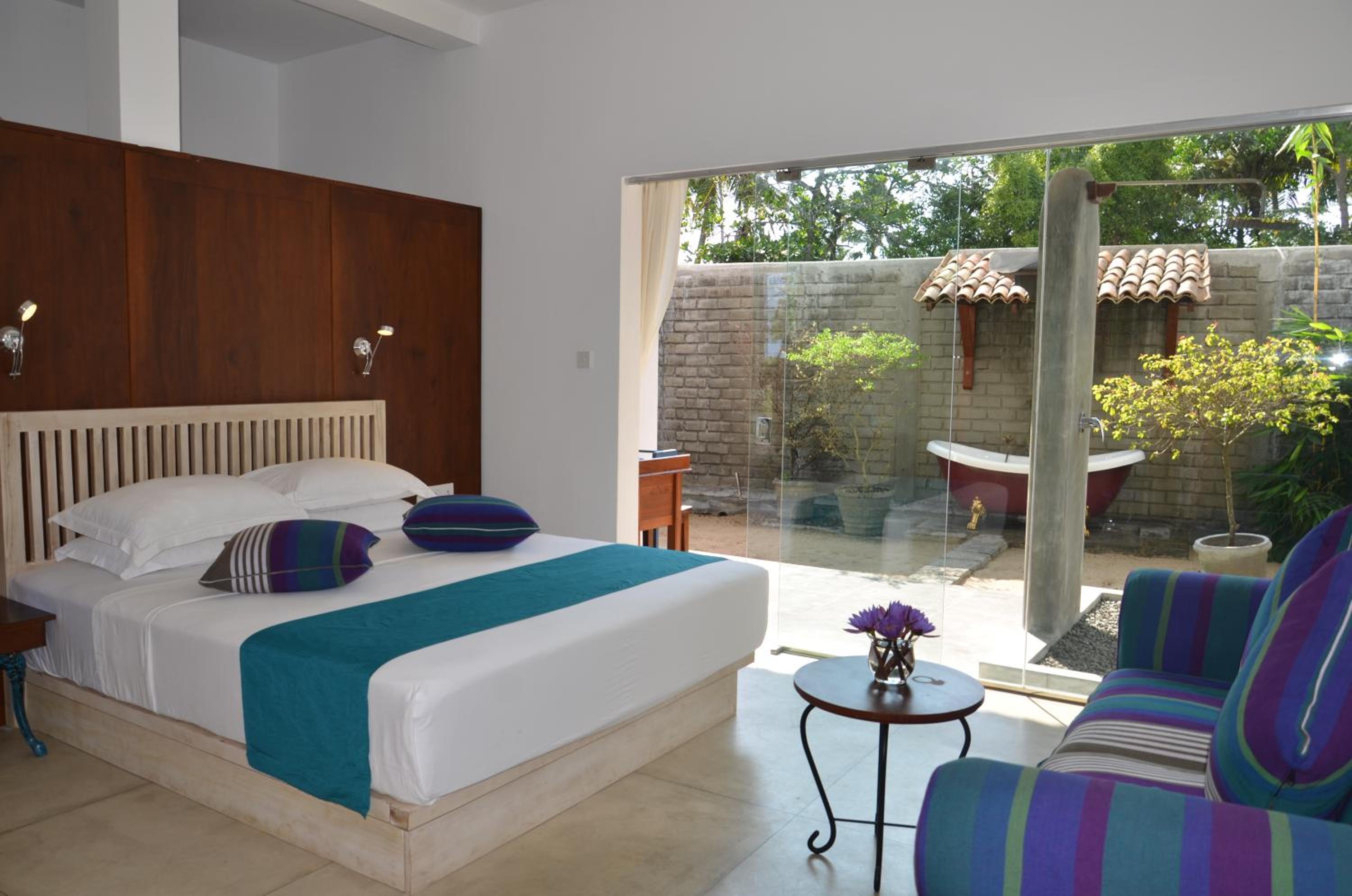 Deluxe Double Room with Early Check-in & Late Check-out on Availability & 10% off on Food & Beverage photo 2
