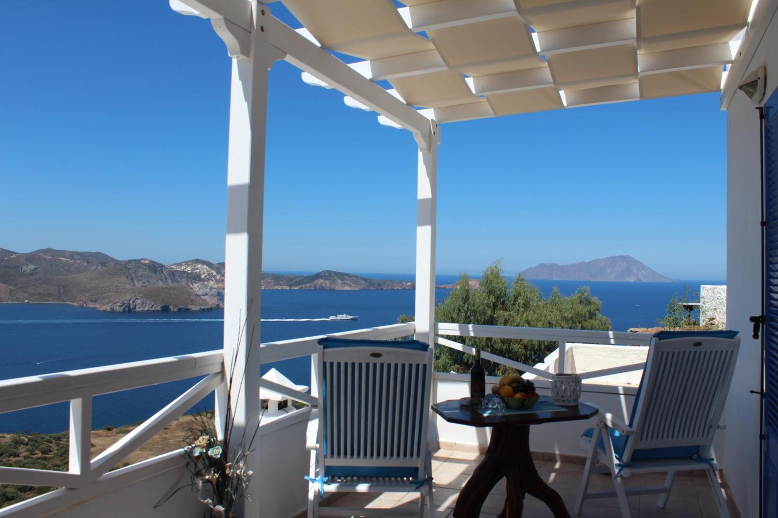 Superior Studio with Panoramic Sea View - Photo 6