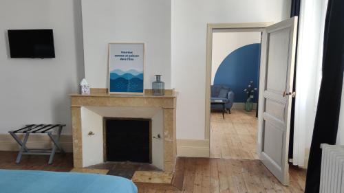 Suite with Balcony photo 2
