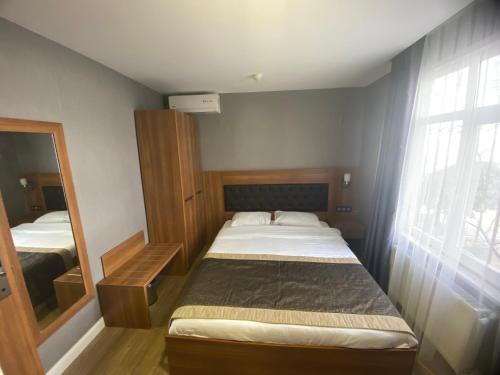 Economy Double Room photo 2