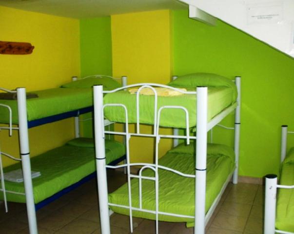 Mixed Dormitory Room photo 1
