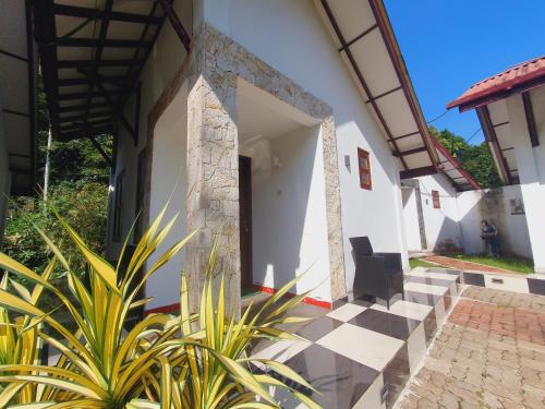 Triple Room with Garden View