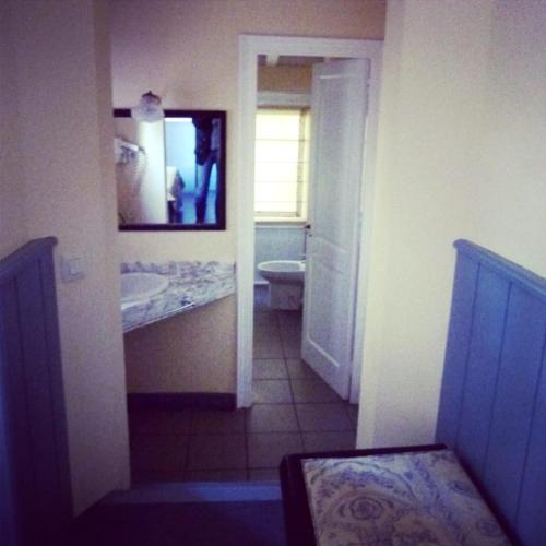 Double or Twin Room photo 3