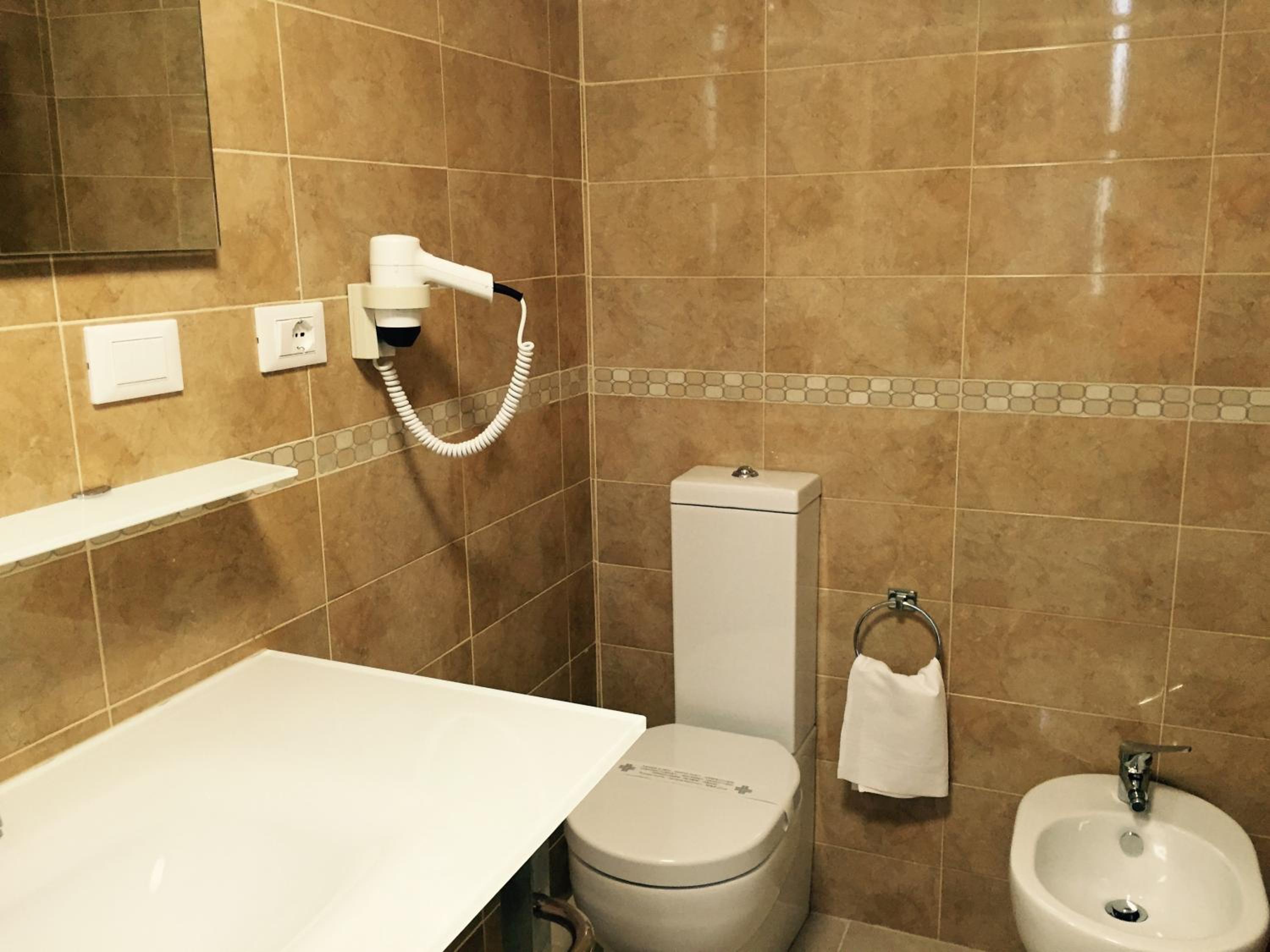 Triple Room - Photo 2