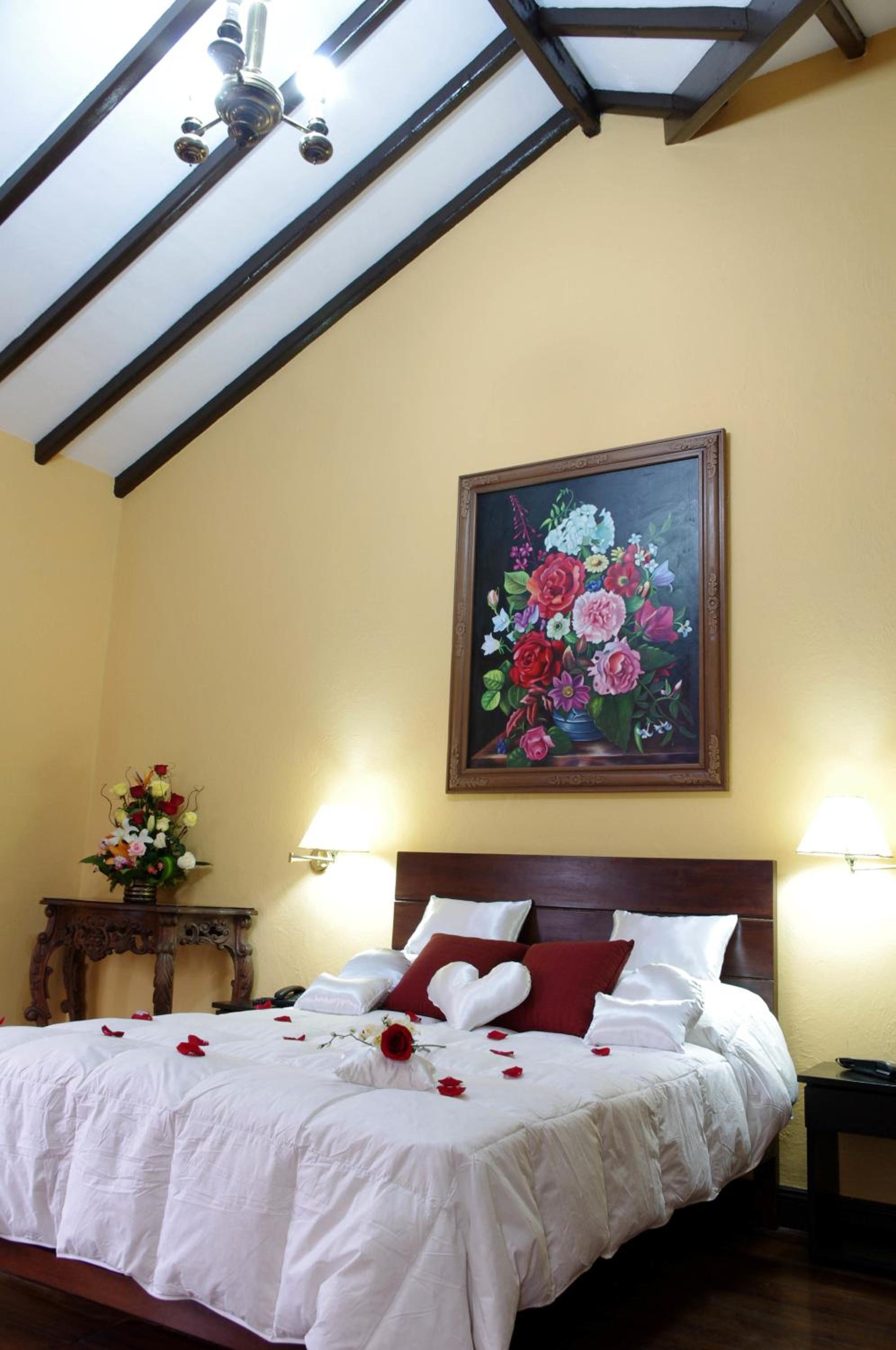 Queen Room with Balcony photo 3