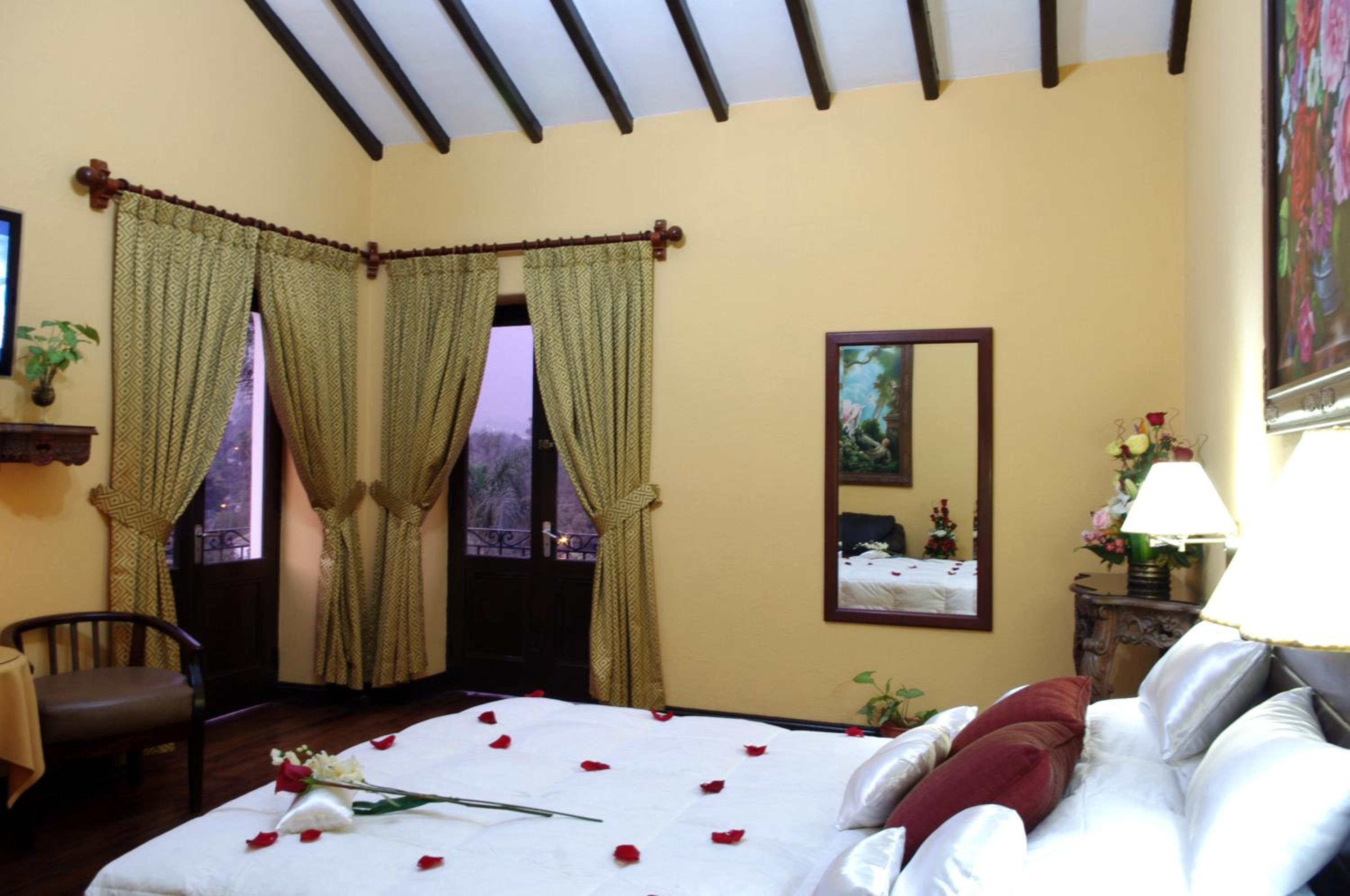 Queen Room with Balcony