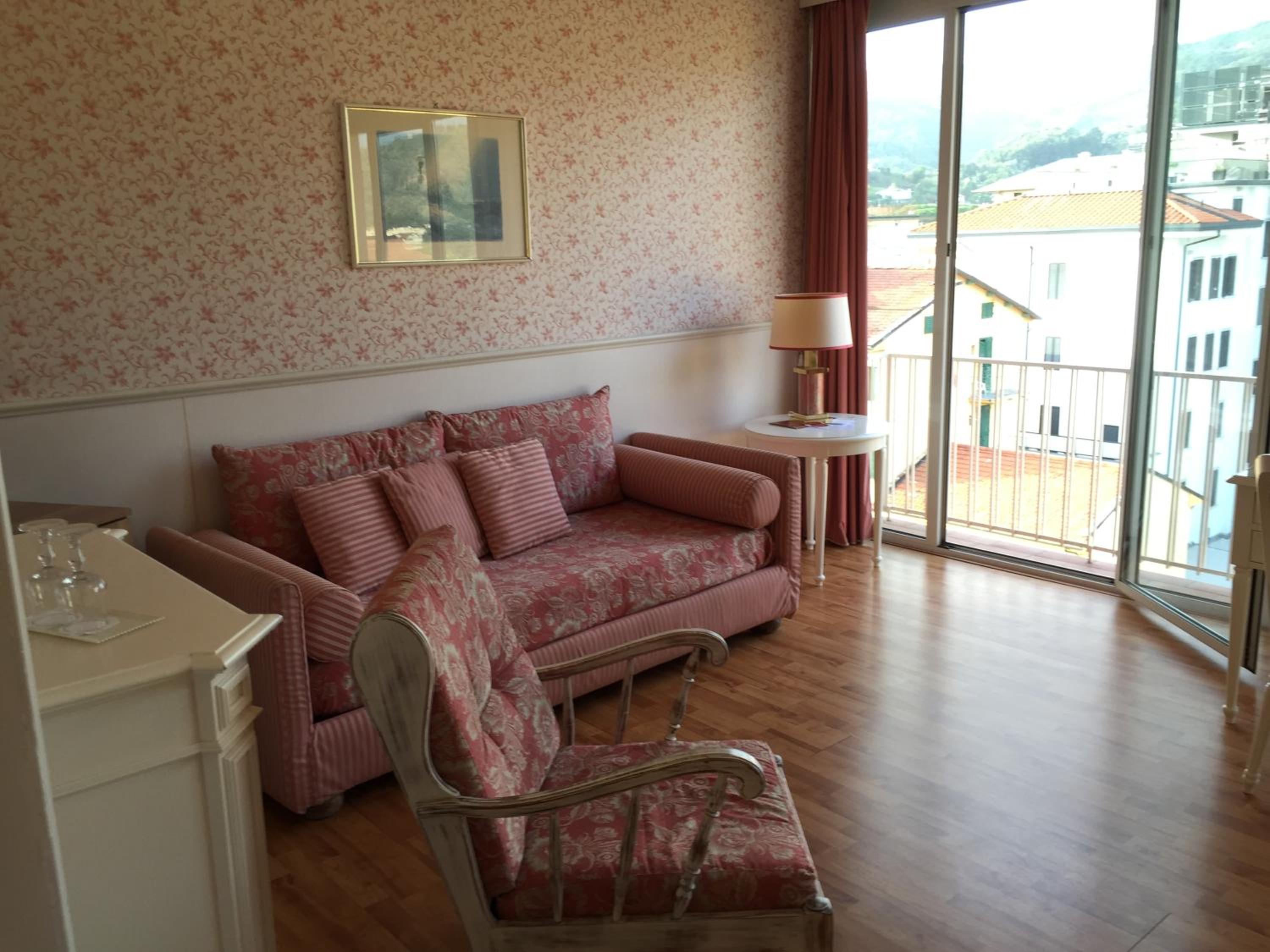 Quadruple Room - Photo 3