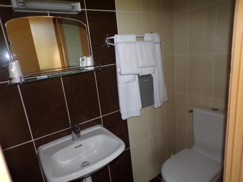 Standard Triple Room - Photo 3