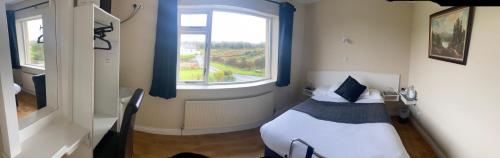 Double Room with External Private Shower Room