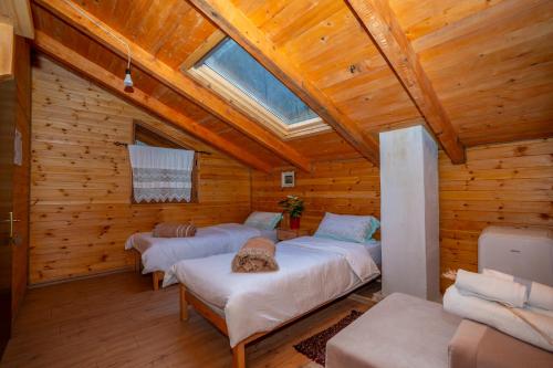 Double or Twin Room photo 3