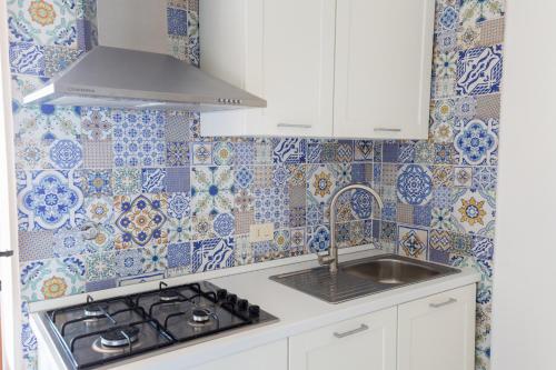 One-Bedroom Apartment with Sea View