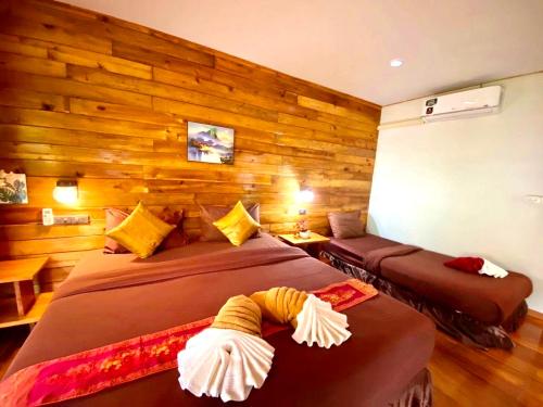 Triple Room with Garden View - Photo 21