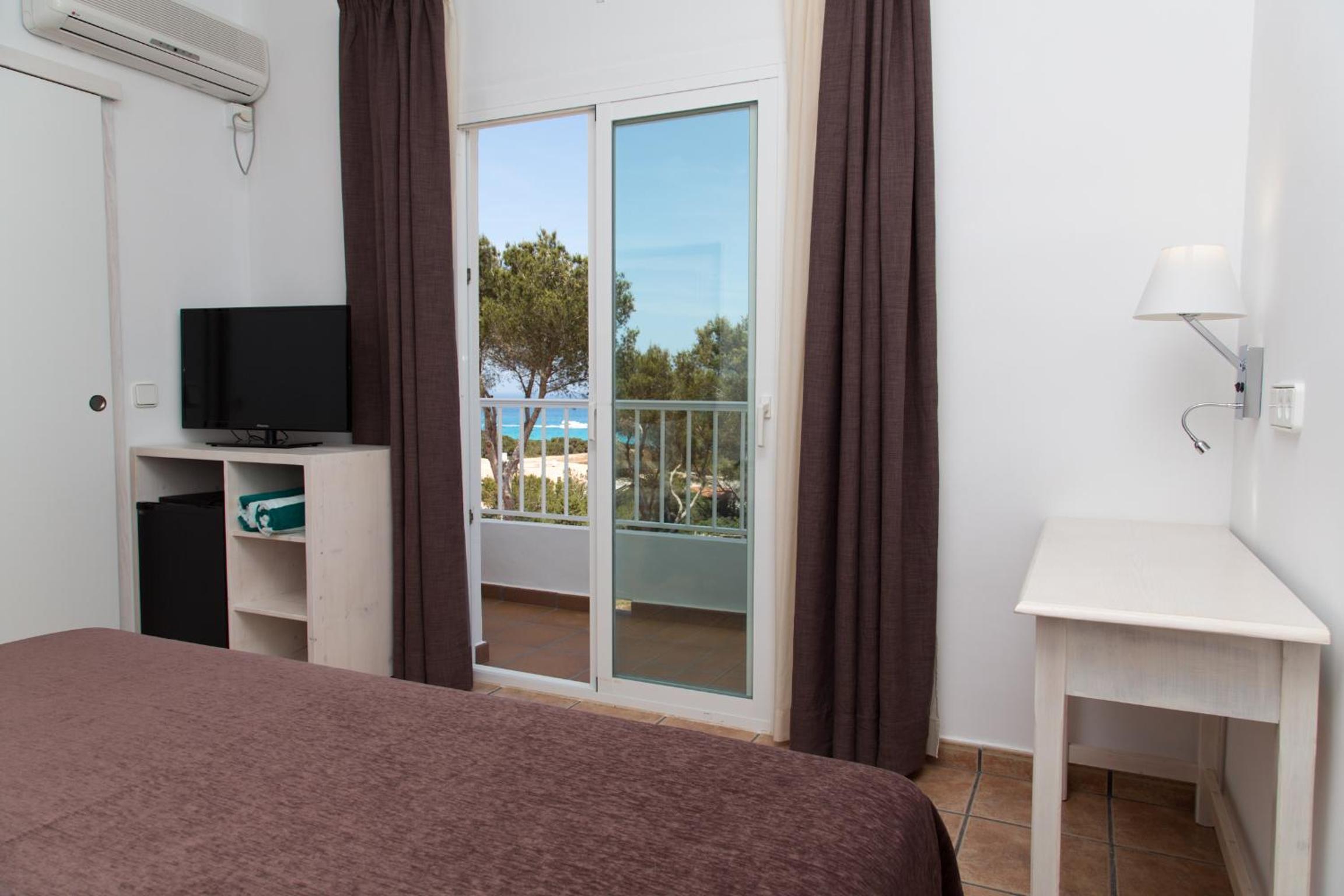 Classic Double Room with Sea View