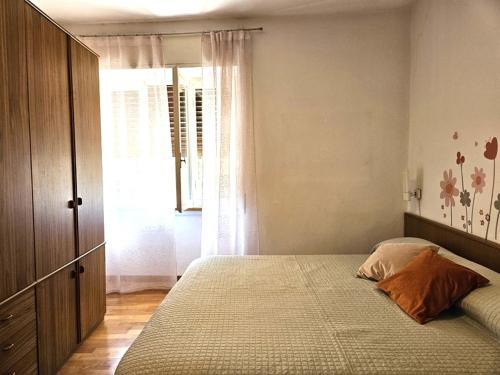 Apartment with Mountain View photo 2