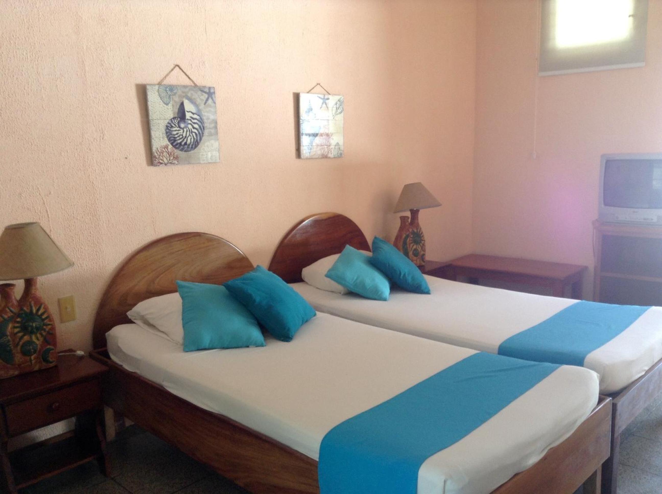 Quadruple Room with Balcony photo 2