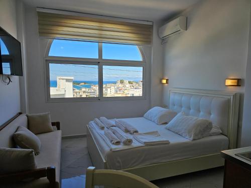 Studio Apartment with Sea View