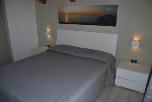 Deluxe Double Room with Balcony and Sea View - Photo 6