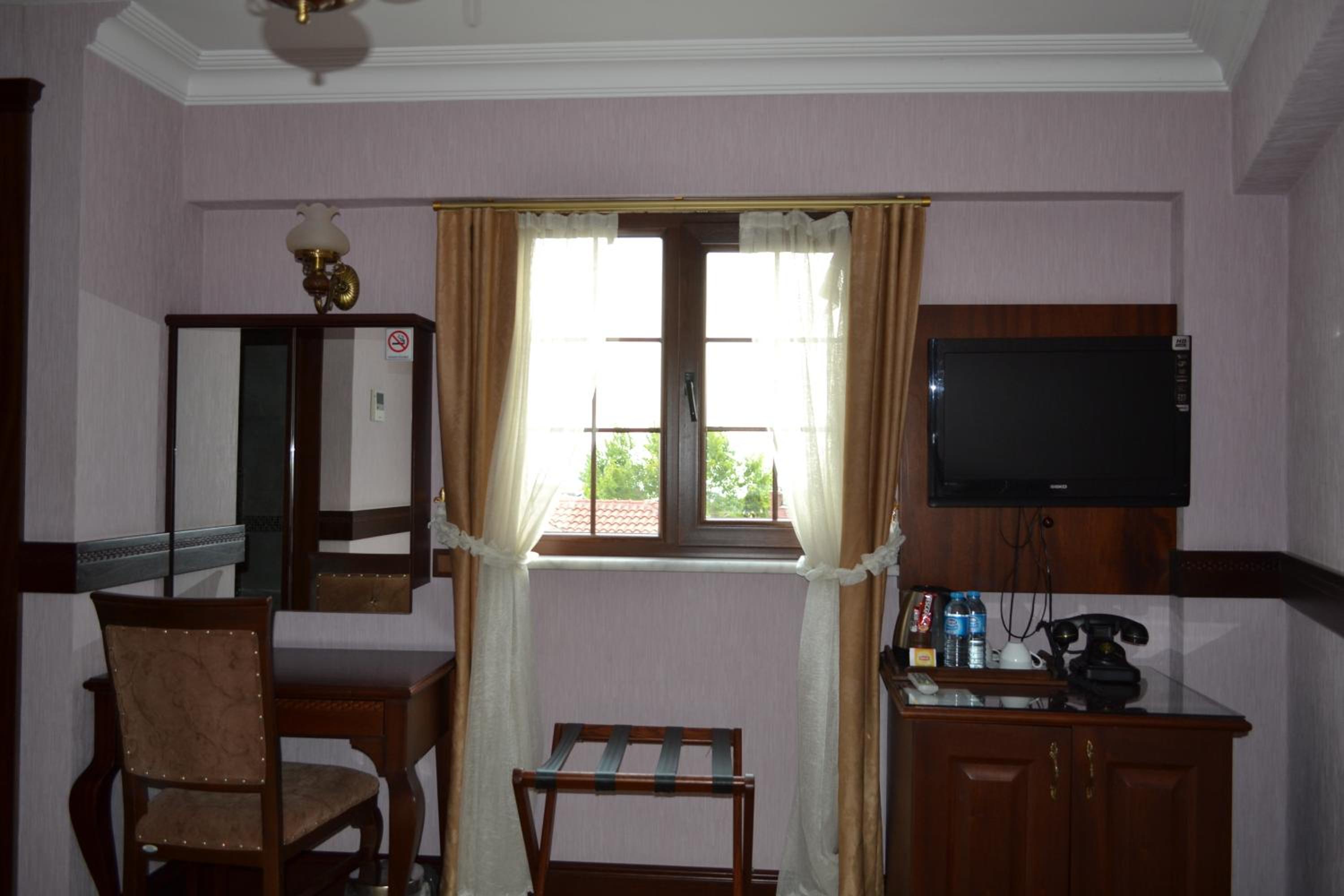 Romantic Room with Sea View photo 1