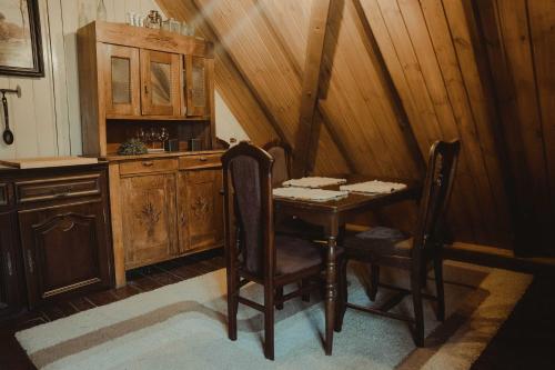 One-Bedroom Chalet - Photo 6