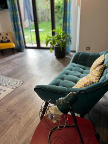 One-Bedroom Apartment - Photo 3