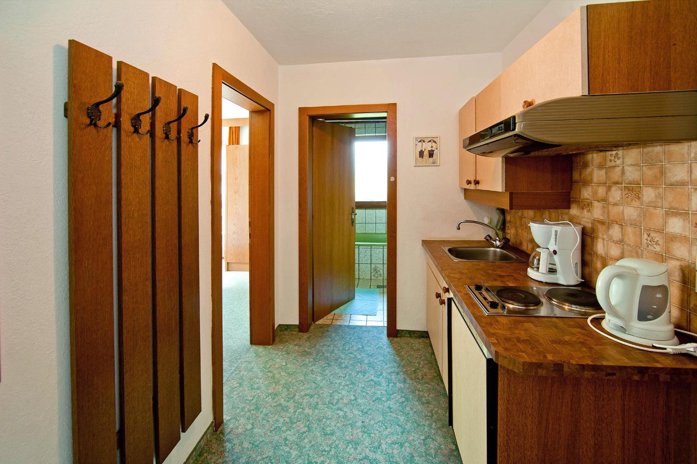 One-Bedroom Apartment photo 3