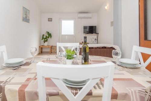 Apartment with Sea View photo 3