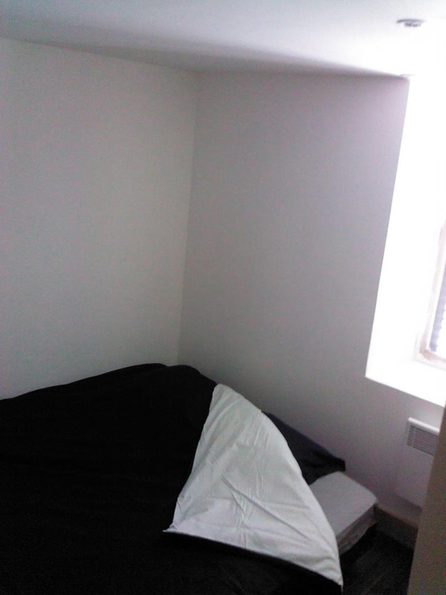 Apartment with Balcony photo 2