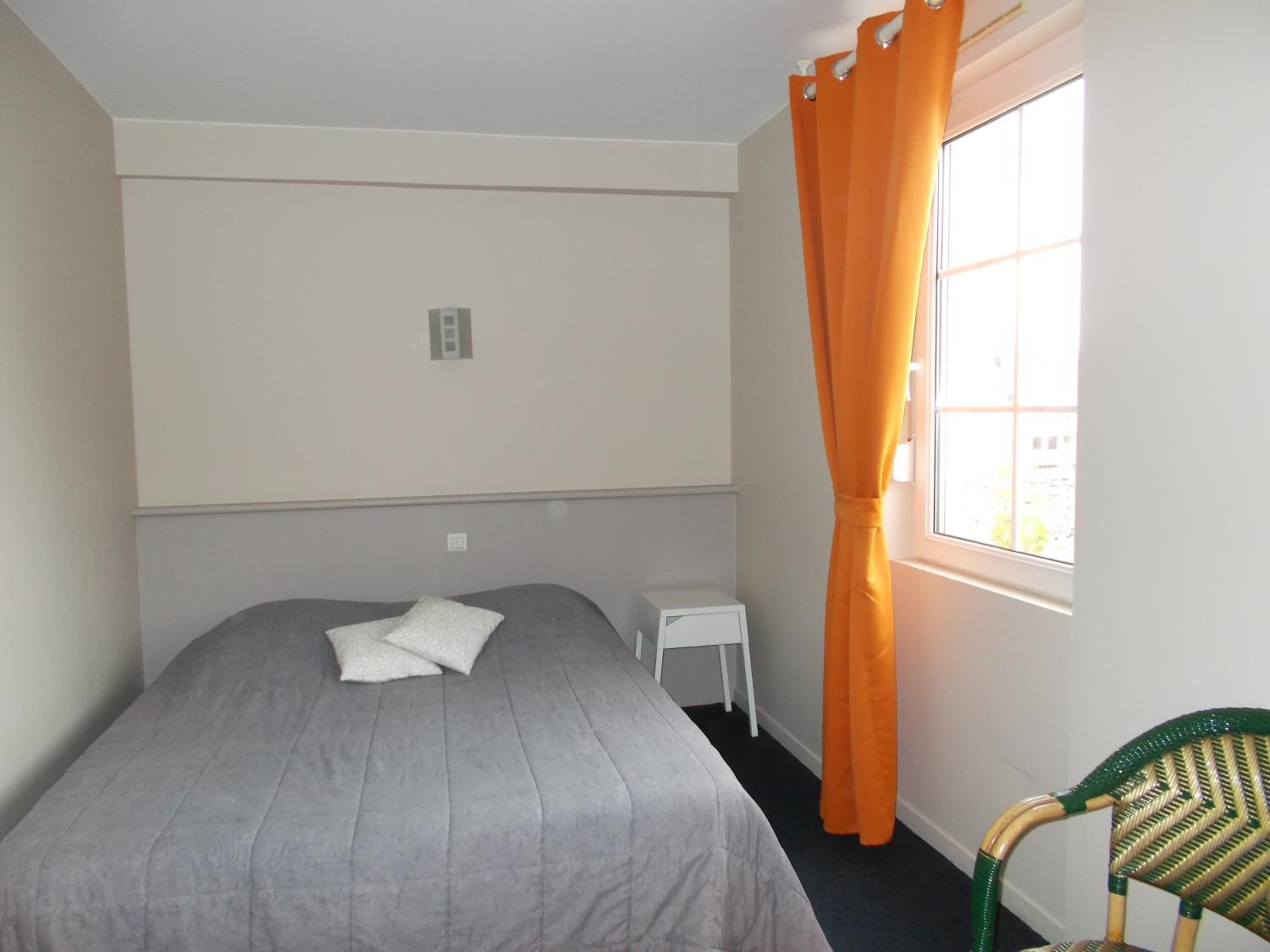 Double Room with Private Bathroom photo 2