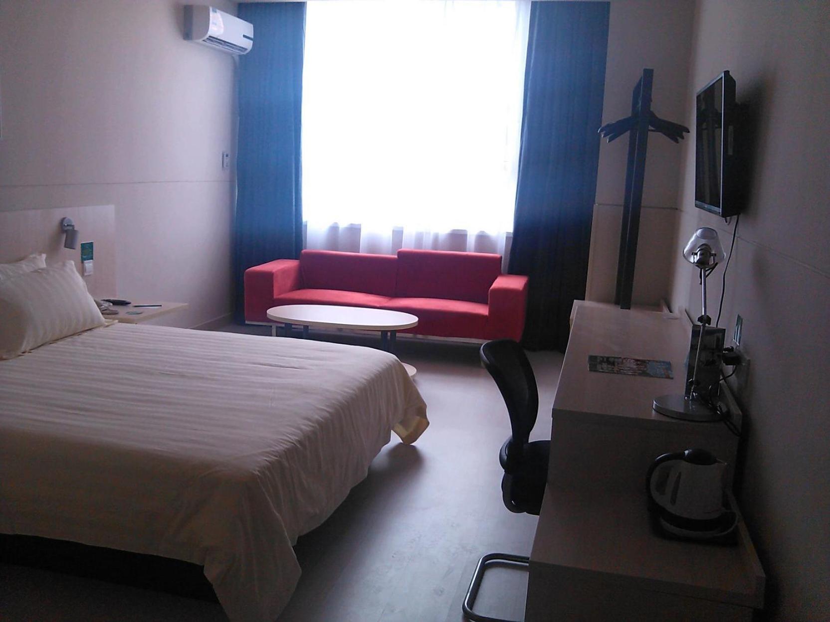 Business Room B