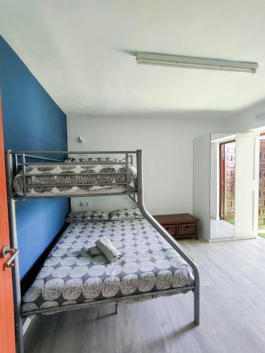 Triple Room with 1 Bunk Bed photo 3
