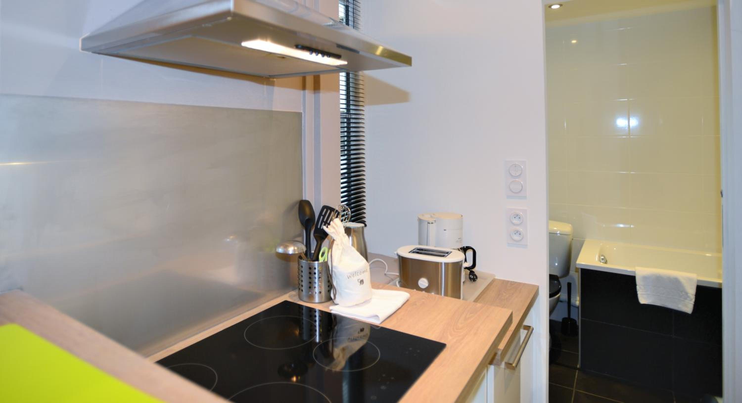 Studio (1-2 Adults)