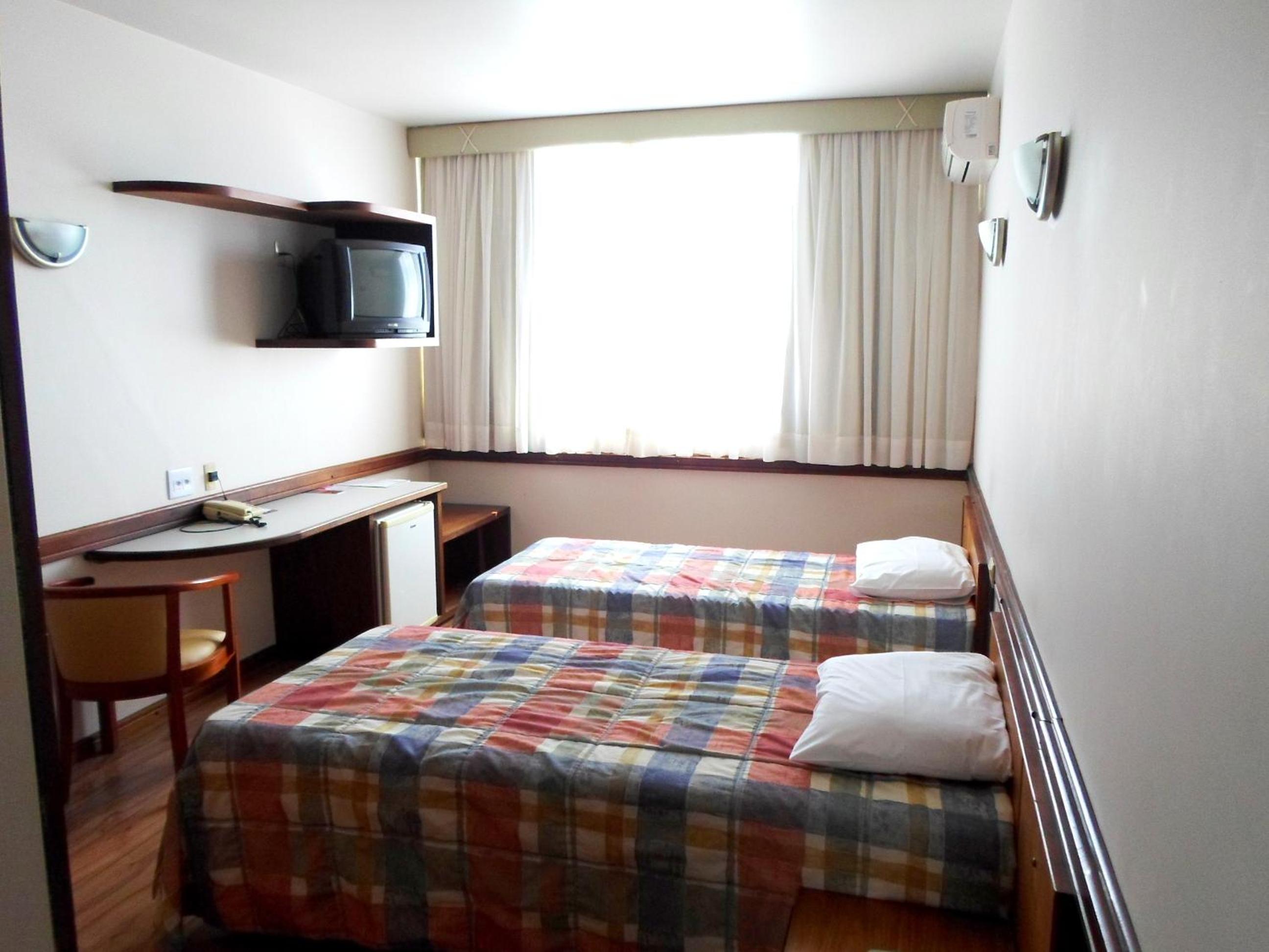 Double or Twin Room photo 3